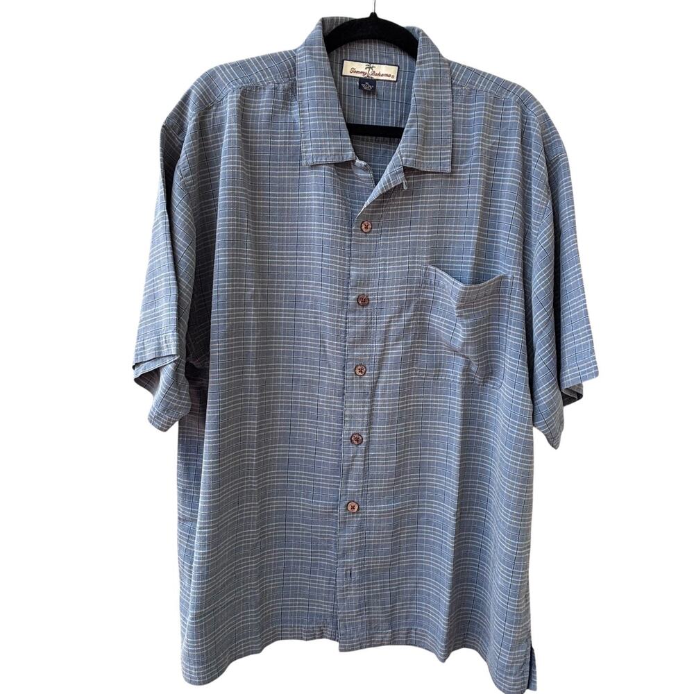 Tommy Bahama Button Up Shirt Plaid 100% Silk Short Sleeve Collared Shirt Blue